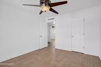 7855 E 34th Street, Tucson, AZ 85710 - Photo 18