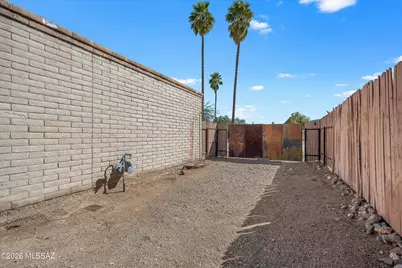 7855 E 34th Street, Tucson, AZ 85710 - Photo 34