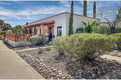 356 S Paseo Quinta #D, Green Valley, AZ 85614 - Photo 1