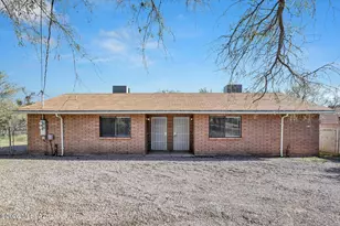 463 Sorrel Ct, Rio Rico, AZ 85648 - Photo 1