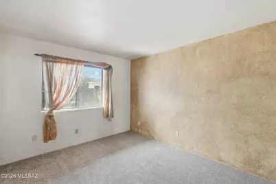 927 E Mesquite Drive, Tucson, AZ 85719 - Photo 16