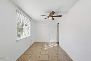 525 E Linden St, Tucson, AZ 85705 - Photo 12