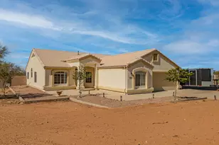 16194 W Lynnette Rd, Tucson, AZ 85736 - Photo 2