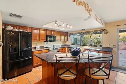 3770 N Gunnison Drive, Tucson, AZ 85749 - Photo 14