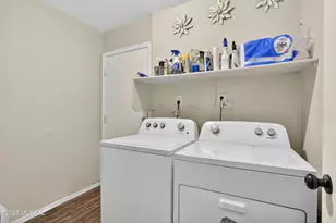 7374 S MESSALA Ct, Tucson, AZ 85746 - Photo 18