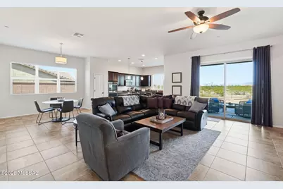 1451 E Stronghold Canyon Lane, Sahuarita, AZ 85629 - Photo 2