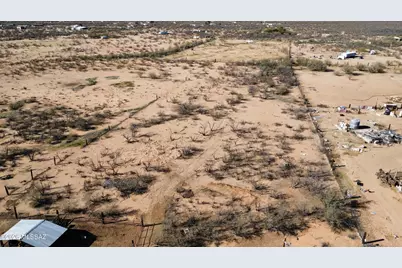 5565 S Marstellar Road, Tucson, AZ 85735 - Photo 4