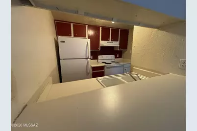 1620 N Wilmot Road #UNIT S344, Tucson, AZ 85712 - Photo 2