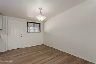 938 W Connecticut Dr, Tucson, AZ 85706 - Photo 10