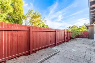 45 S Azurite Dr, Tucson, AZ 85745 - Photo 26