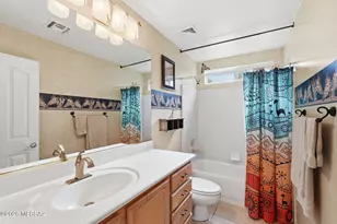 1018 N Cowboy Canyon Dr, Green Valley, AZ 85614 - Photo 30