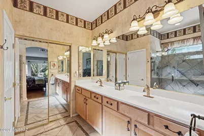 1018 N Cowboy Canyon Drive, Green Valley, AZ 85614 - Photo 36