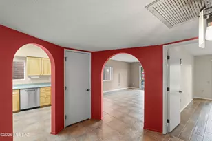 1543 W Placita Travis, Green Valley, AZ 85622 - Photo 6