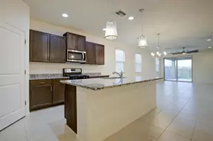 14031 E Golden Oaks Rd, Vail, AZ 85641 - Photo 2