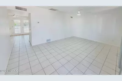 4272 E Frankfort Stravenue, Tucson, AZ 85706 - Photo 2