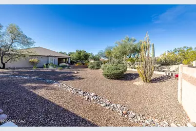 13110 N Desert Mosaic Place, Marana, AZ 85658 - Photo 36