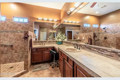 13110 N Desert Mosaic Place, Marana, AZ 85658 - Photo 18