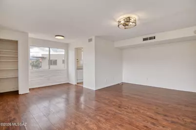 6717 E Calle La Paz #D, Tucson, AZ 85715 - Photo 8