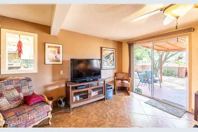 2031 S Santa Carla Drive, Green Valley, AZ 85614 - Photo 18