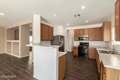1041 W Sea Star Drive, Tucson, AZ 85704 - Photo 14