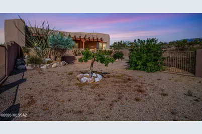11651 N Copper Mountain Drive, Tucson, AZ 85737 - Photo 4