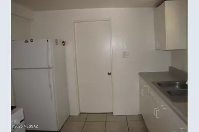 3806 E Shepherd Place, Tucson, AZ 85713 - Photo 6