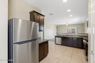 11293 W Folsom Point Dr, Marana, AZ 85658 - Photo 10