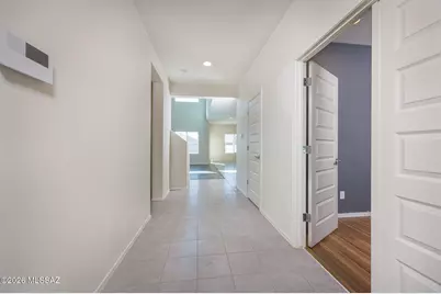 33716 S Presidio Place, Red Rock, AZ 85145 - Photo 2