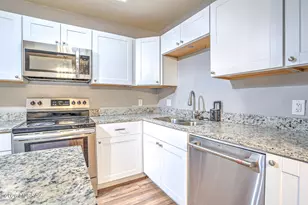 361 E Alturas St, Tucson, AZ 85705 - Photo 8