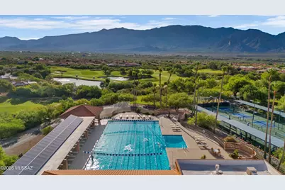 13892 N Embassy Drive, Oro Valley, AZ 85755 - Photo 34