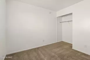 2521 E Knightsbridge Dr, Tucson, AZ 85706 - Photo 24