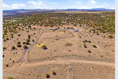 196 Cimarron Drive #5, Other, NM 85001 - Photo 2