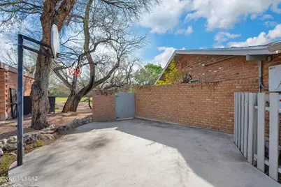 11930 E Barbary Coast Road, Tucson, AZ 85749 - Photo 38