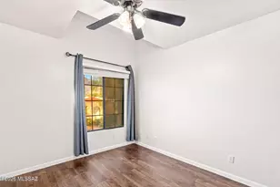 10317 N Mineral Spring Ln, Oro Valley, AZ 85737 - Photo 32