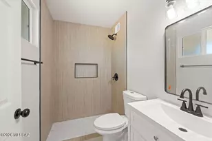 2437 S Saddleback Ave, Tucson, AZ 85710 - Photo 24