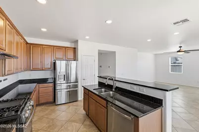 11598 W Rock Village Street, Marana, AZ 85658 - Photo 20