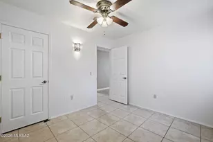 266 W Calle Frambuesa, Green Valley, AZ 85614 - Photo 14