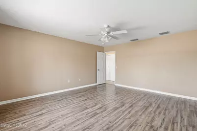 266 W Calle Frambuesa, Green Valley, AZ 85614 - Photo 14