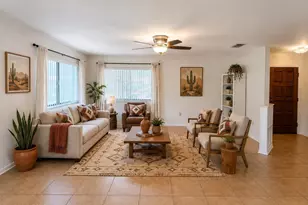 266 W Calle Frambuesa, Green Valley, AZ 85614 - Photo 6
