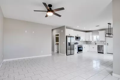 12525 N Flintlock Road #32, Marana, AZ 85653 - Photo 10