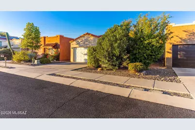 2780 N Bell Hollow Place, Tucson, AZ 85745 - Photo 4
