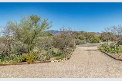 1420 S Corsica Place, Tucson, AZ 85748 - Photo 2