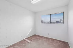 1378 S Avenida Polar, Tucson, AZ 85710 - Photo 12