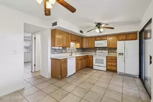 1378 S Avenida Polar, Tucson, AZ 85710 - Photo 4