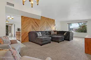 9921 E Bunker Hill Pl, Tucson, AZ 85748 - Photo 6