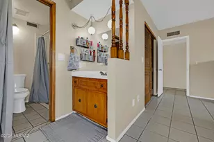 9921 E Bunker Hill Pl, Tucson, AZ 85748 - Photo 12