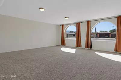 9921 E Bunker Hill Place, Tucson, AZ 85748 - Photo 14