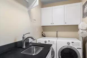 8901 E Bellevue St, Tucson, AZ 85715 - Photo 30