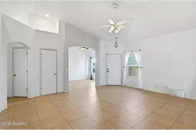 7504 W Long Creek Place, Tucson, AZ 85743 - Photo 20