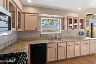 1940 E Andromeda Pl, Tucson, AZ 85737 - Photo 14